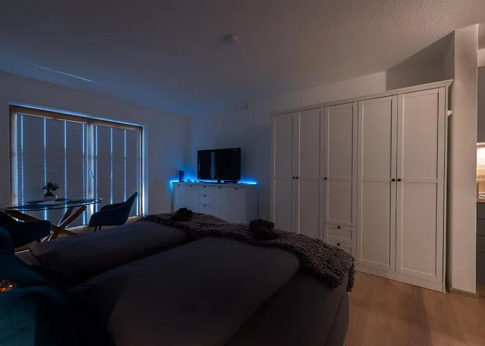 Modern & With A View 아파트
